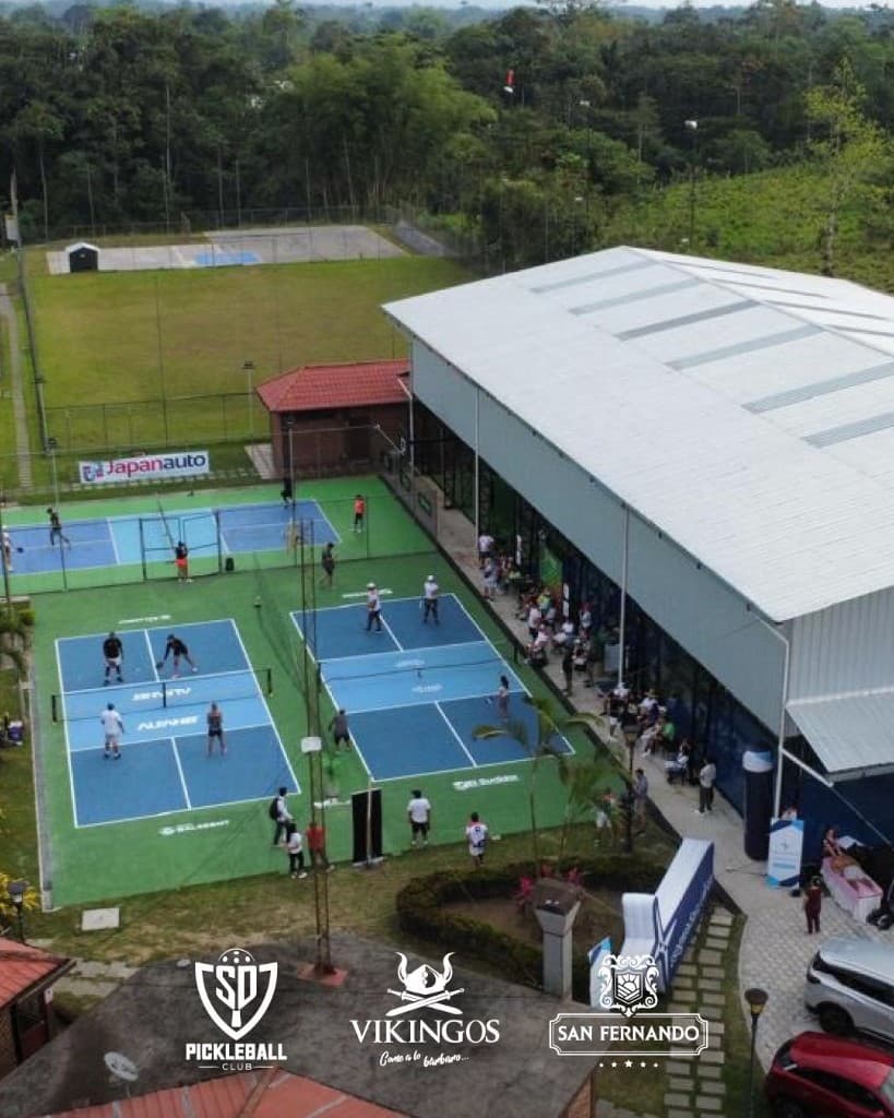 Vista aérea de las canchas del SD Pickleball Club
